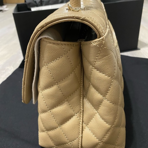 Authentic Medium Coco Handle Chanel Dark Beige - Picture 6 of 15